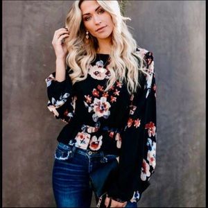 Lovestitch Femme Mia floral top
